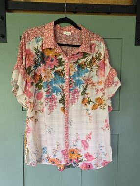 ODDY Floral Button-Up Blouse in White, Pink, Blue, Green, Orange